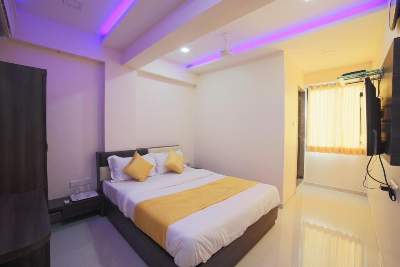 Hotel Swell Ahmedabad Eksteriør bilde